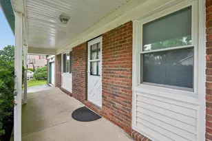 930 Dorncliff Ln, Buffalo Grove, IL 60089 - Photo 6