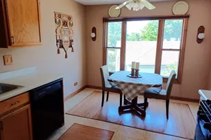 477 Village Green Rd, Naperville, IL 60540 - Photo 14