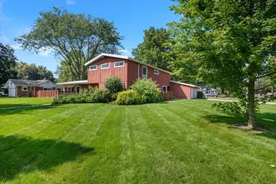 303 Central Avenue, Aurora, IL 60506 - Photo 1