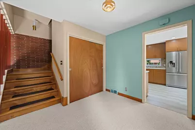 303 Central Avenue, Aurora, IL 60506 - Photo 12