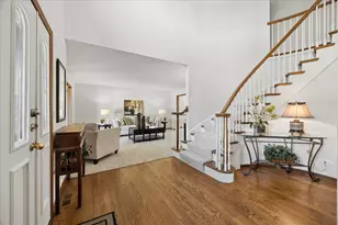 2066 Bunker Cir, Naperville, IL 60563 - Photo 2