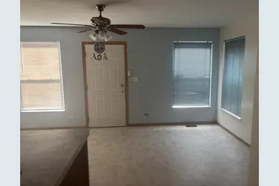 4756 S Evans Avenue, Chicago, IL 60615 - Photo 4