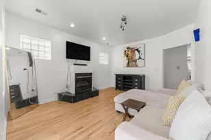 6722 S Ridgeland Ave, Chicago, IL 60649 - Photo 4