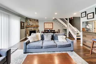 1711 Vermont Dr, Elk Grove Village, IL 60007 - Photo 8