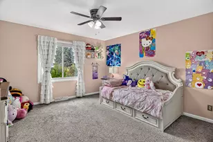 9289 Old Towne Ct, Roscoe, IL 61073 - Photo 24