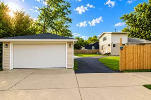 1936 S 17th Ave, Maywood, IL 60153 - Photo 8