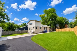 1936 S 17th Ave, Maywood, IL 60153 - Photo 6