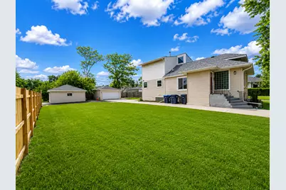 1936 S 17th Avenue, Maywood, IL 60153 - Photo 4