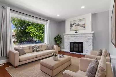 9913 S Parnell Avenue, Chicago, IL 60628 - Photo 2