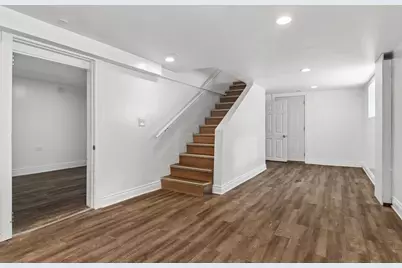 9913 S Parnell Avenue, Chicago, IL 60628 - Photo 20