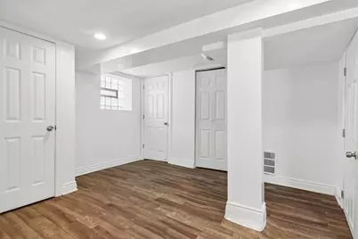 9913 S Parnell Avenue, Chicago, IL 60628 - Photo 28