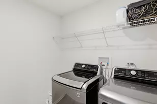 153 Roslyn Pl, Bloomingdale, IL 60108 - Photo 20