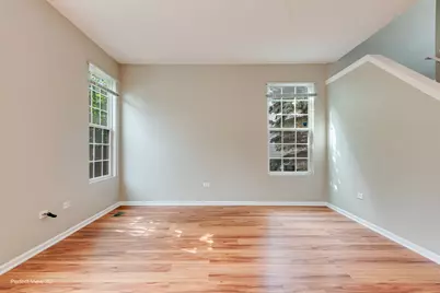 219 S Alder Creek Drive W, Romeoville, IL 60446 - Photo 4