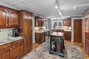 195 Maple Hill Rd, Glencoe, IL 60022 - Photo 16