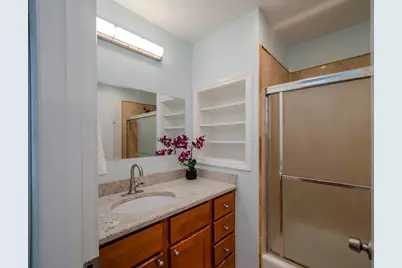 934 E 55th Street, Chicago, IL 60615 - Photo 10