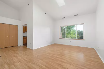 881 N Swift Road #306, Addison, IL 60101 - Photo 12