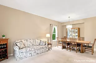 4707 Joyce Ln, McHenry, IL 60050 - Photo 6