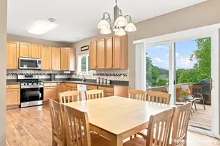 4707 Joyce Ln, McHenry, IL 60050 - Photo 14