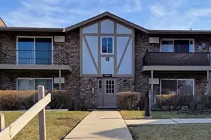 9S220 Frontage Rd, Willowbrook, IL 60527 - Photo 1