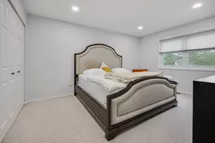 1347 Rose Blvd, Buffalo Grove, IL 60089 - Photo 16
