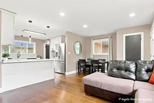 2023 Elim Ave, Zion, IL 60099 - Photo 10