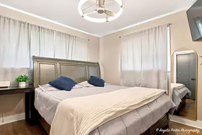 2023 Elim Avenue, Zion, IL 60099 - Photo 12