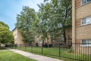 6139 N Seeley Ave, Chicago, IL 60659 - Photo 2