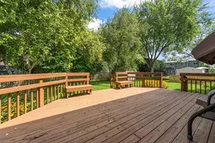 139 S Greenview Ave, Mundelein, IL 60060 - Photo 34