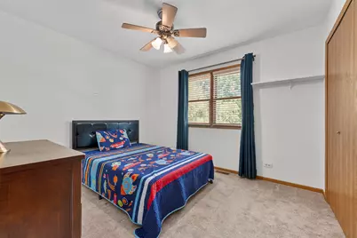 139 S Greenview Avenue, Mundelein, IL 60060 - Photo 24