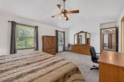 139 S Greenview Avenue, Mundelein, IL 60060 - Photo 22