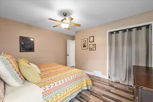 4003 McCabe Ave, Crystal Lake, IL 60014 - Photo 12
