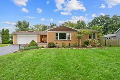 4003 McCabe Avenue, Crystal Lake, IL 60014 - Photo 1