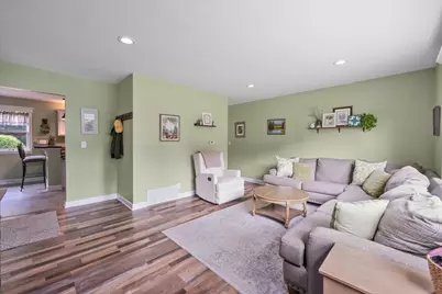 4003 McCabe Avenue, Crystal Lake, IL 60014 - Photo 4