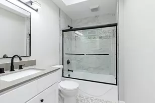 105 Cedarwood Ct, Bolingbrook, IL 60440 - Photo 12