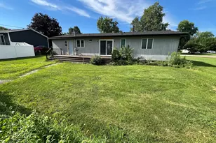 1 Shell Ct, Oswego, IL 60543 - Photo 20