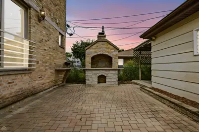 7718 W Farragut Avenue, Chicago, IL 60656 - Photo 20