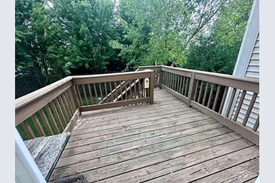 1563 Yellowstone Drive, Streamwood, IL 60107 - Photo 10
