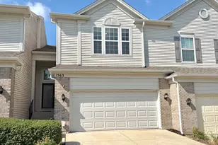 1563 Yellowstone Dr, Streamwood, IL 60107 - Photo 1