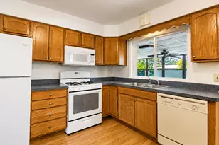 64 Peyton Dr, Chicago Heights, IL 60411 - Photo 8