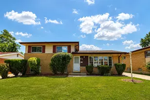 64 Peyton Dr, Chicago Heights, IL 60411 - Photo 1
