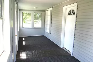 190 W Maple St, Coal City, IL 60416 - Photo 10