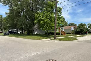 190 W Maple St, Coal City, IL 60416 - Photo 44