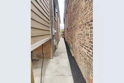 8816 S Laflin Street, Chicago, IL 60620 - Photo 24