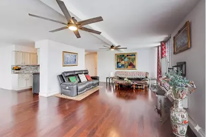 40 N Tower Road #16N, Oak Brook, IL 60523 - Photo 6