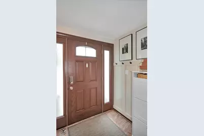 718 Hickory Street, Lemont, IL 60439 - Photo 2