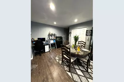 105 W Elk Trail #105, Carol Stream, IL 60188 - Photo 6