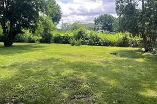 2916 Cameron Ave, Rockford, IL 61101 - Photo 6