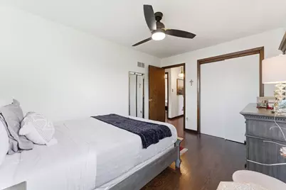 5253 S Moody Avenue, Chicago, IL 60638 - Photo 26