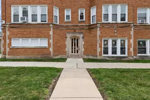 6618 W 19th St, Berwyn, IL 60402 - Photo 2