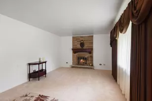 [Address not provided], Zion, IL 60099 - Photo 2
